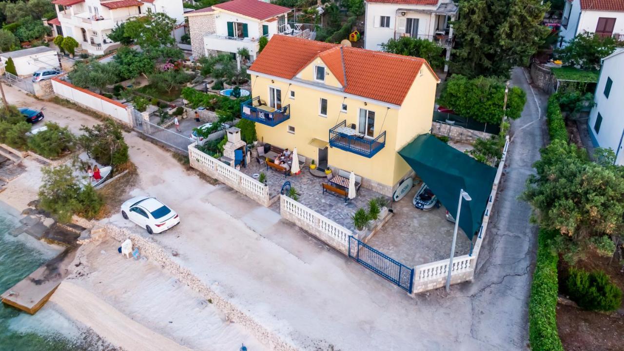 Planikovica Apartments Trogir Exteriör bild