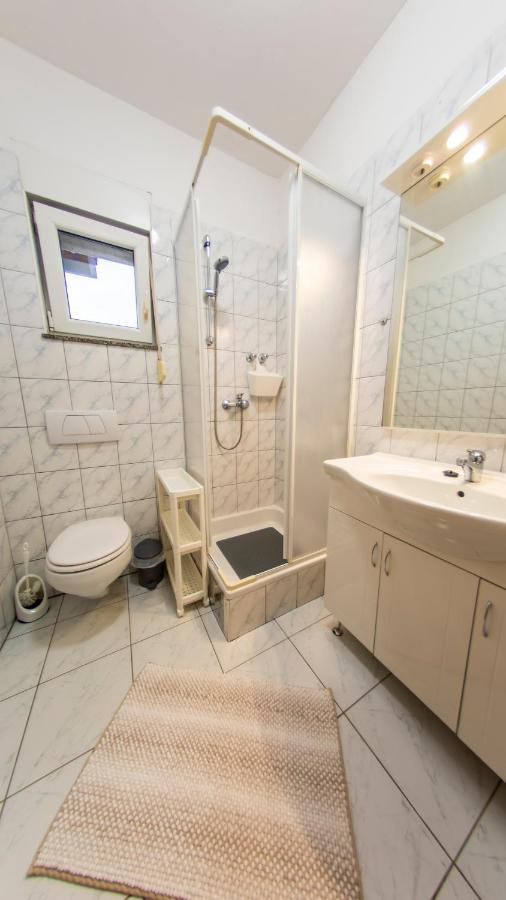 Planikovica Apartments Trogir Exteriör bild