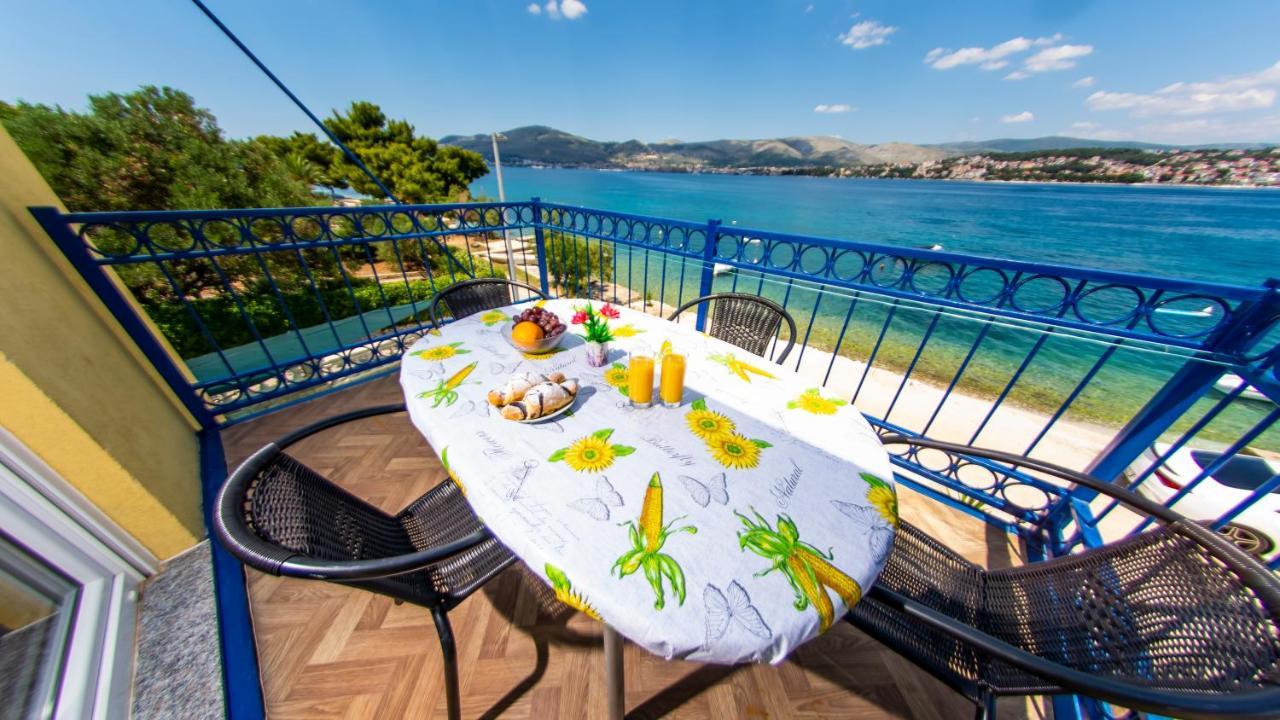 Planikovica Apartments Trogir Exteriör bild